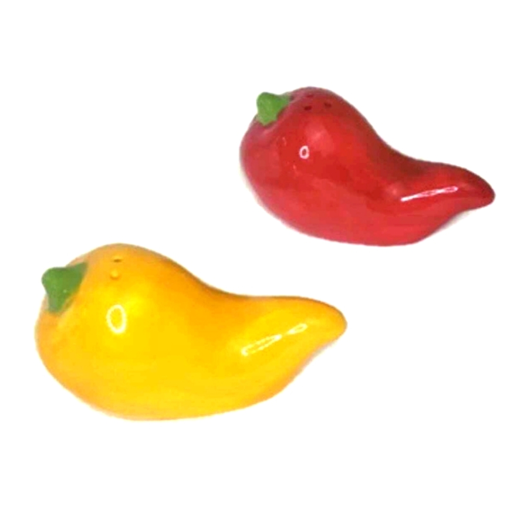 2 PIECE CHILI PEPPER CERAMIC SALT & PEPPER SHAKERS IN RED & YELLOW